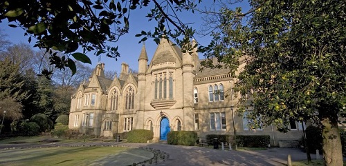 Đại học tổng hợp Bradford Vương quốc Anh