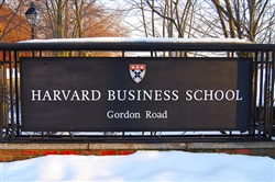 Học bổng toàn phần MBA Boustany của đại học Harvard cho sinh viên quốc tế năm 2017